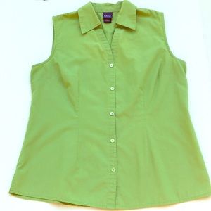 Basic Editions ladies green blouse
